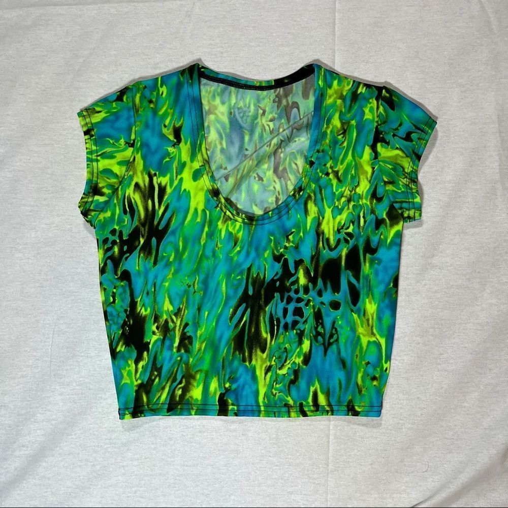 XS Coquetry Scoop neck cap sleeve crop top